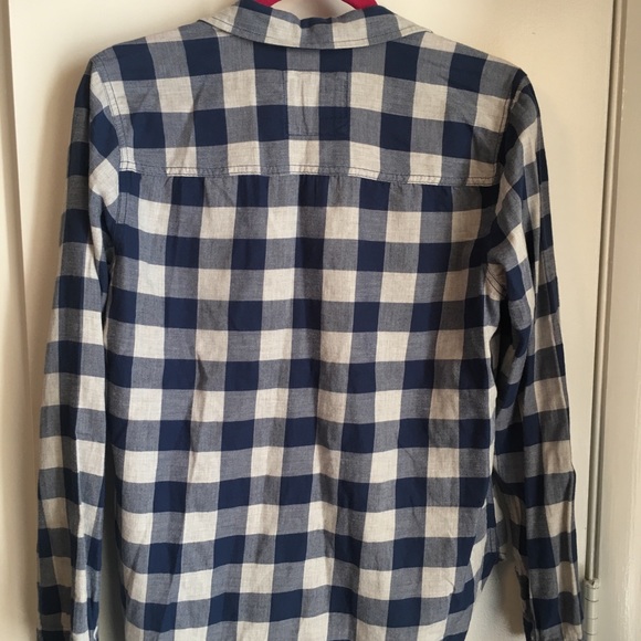 A&F flannel! 🔥 - Picture 3 of 3